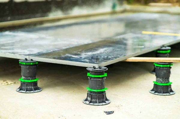 Fabricant plot terasse : solutions durables et écologiques