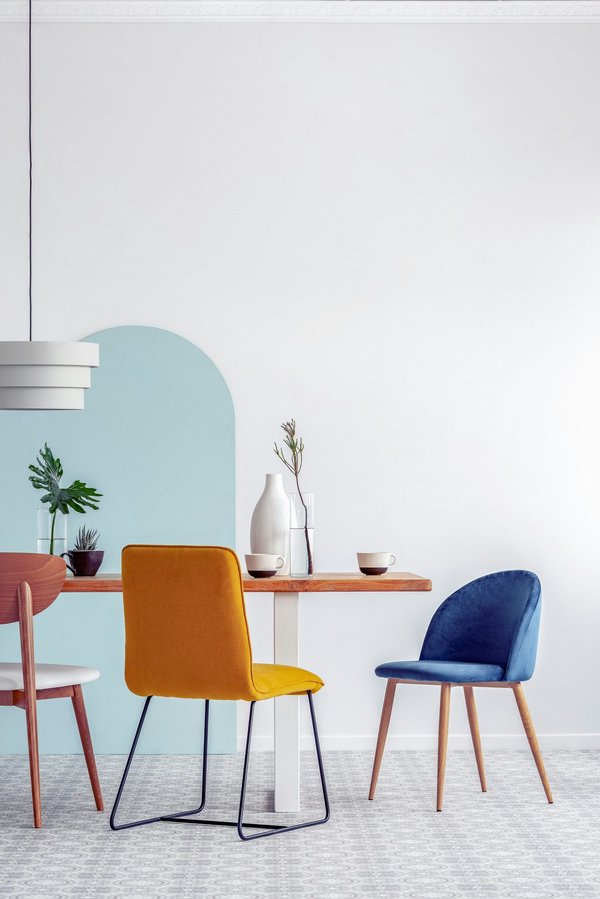 Table ronde haute 110 cm : élégance et praticité pour votre espace